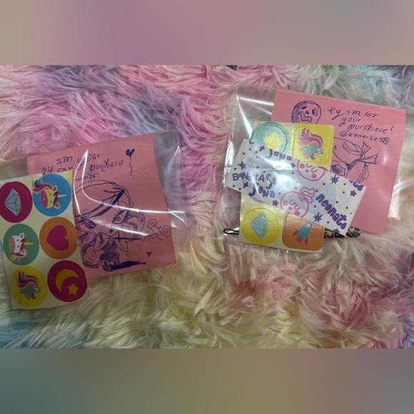 Meet your Posher, @satinribboon on ig!! - Picture 4 of 4